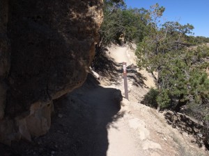 grand canyon trekking2